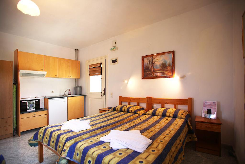 Alexandros Rooms & Studios Skopelos Town Exterior foto