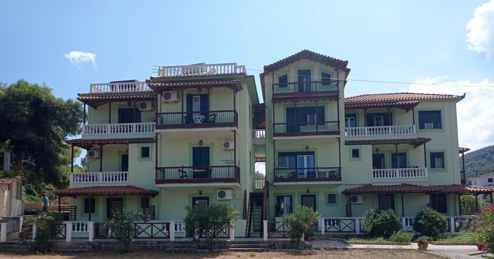 Alexandros Rooms & Studios Skopelos Town Exterior foto