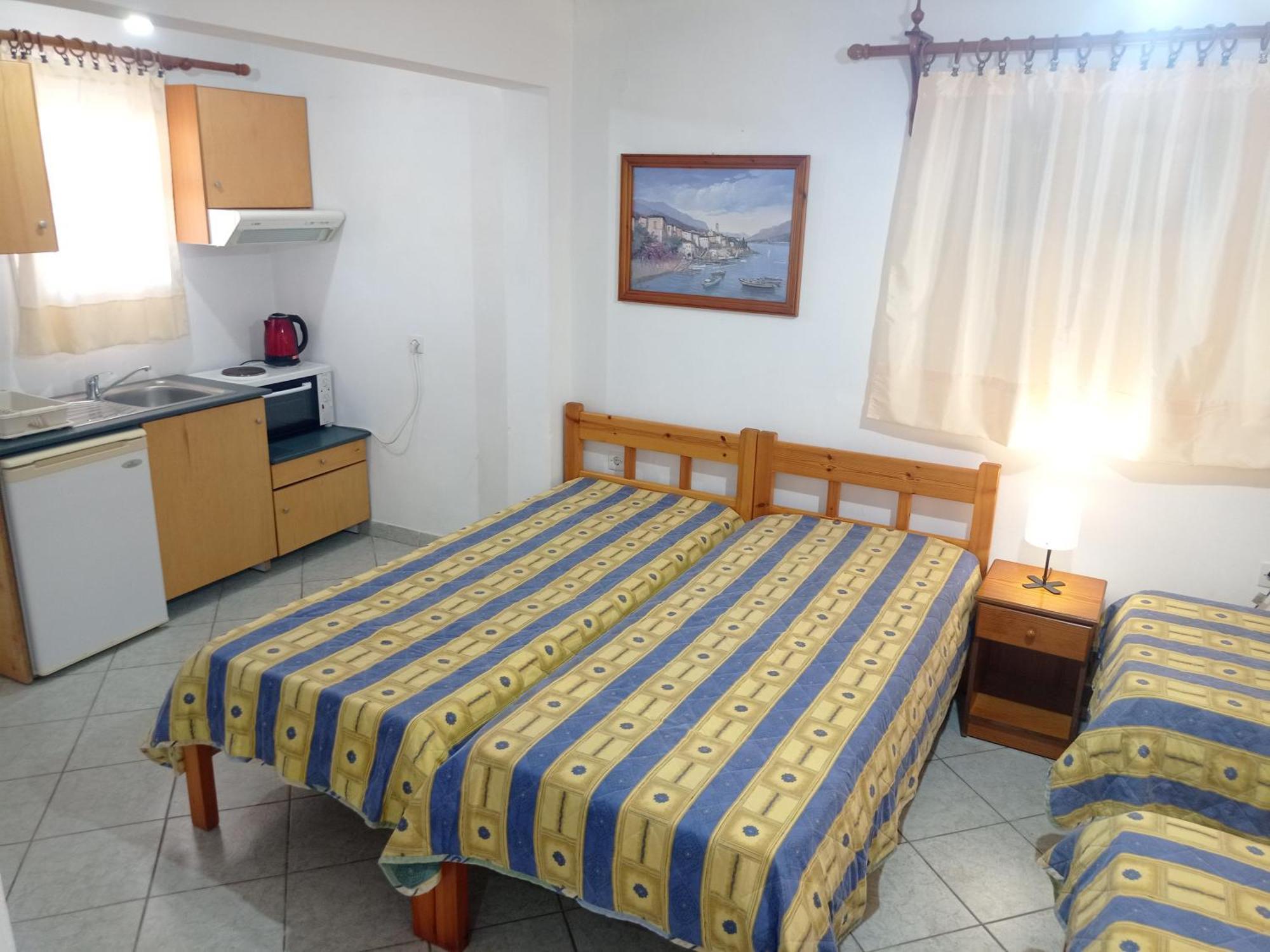 Alexandros Rooms & Studios Skopelos Town Exterior foto