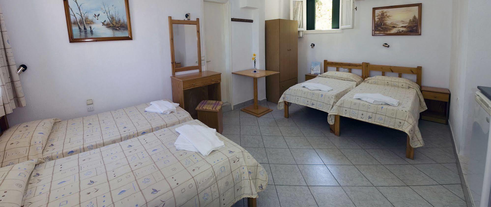 Alexandros Rooms & Studios Skopelos Town Exterior foto